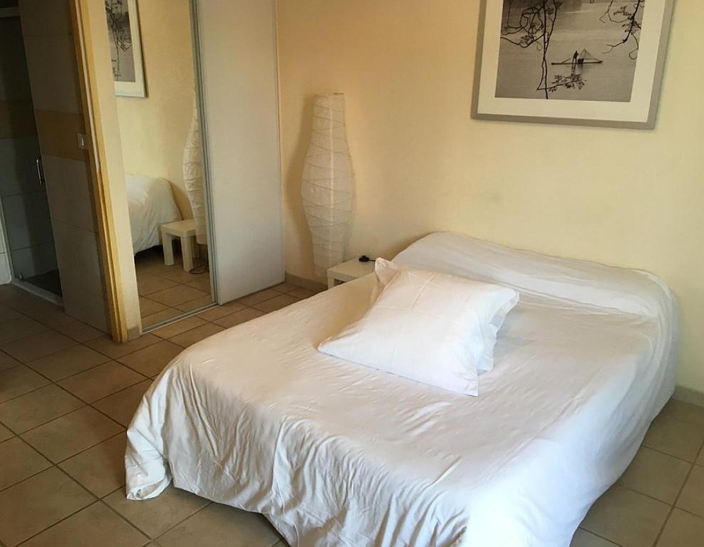 Logis Hotel Le Clos Saint Loup Bram Zewnętrze zdjęcie