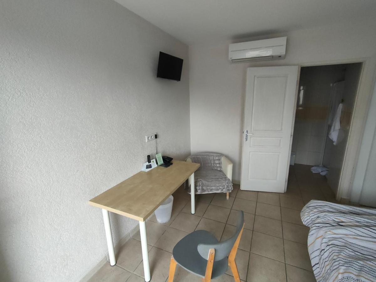 Logis Hotel Le Clos Saint Loup Bram Zewnętrze zdjęcie